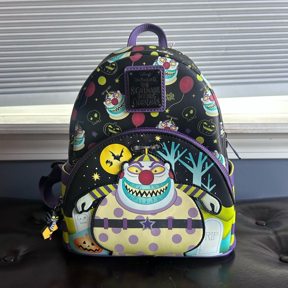 NWT LOUNGEFLY NBC clown glow in dark mini backpack